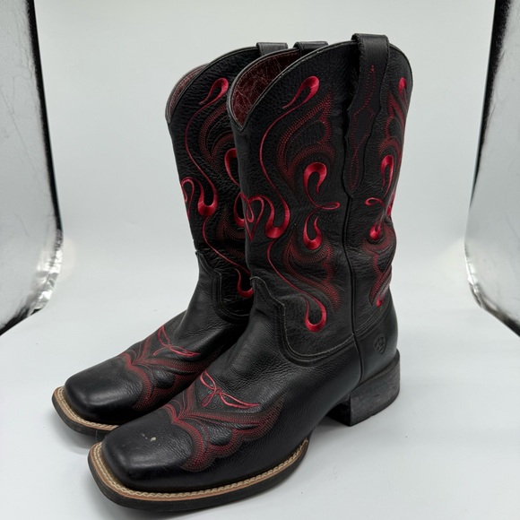 Ariat Whimsy Pink Accent Black Cowgirl Boots. Size 8.5B. Excellent condition! - Picture 1 of 6